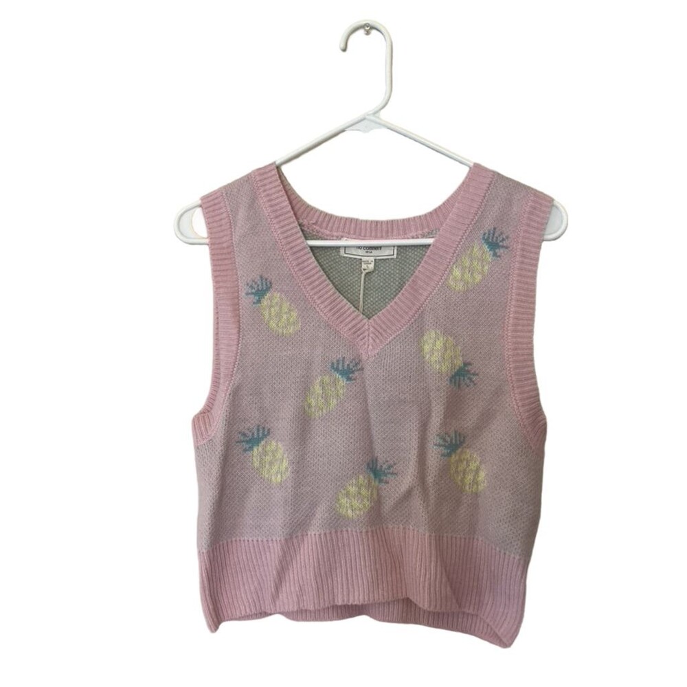 No Comment NY-LA Pink Pineapple Sweater Vest - size L